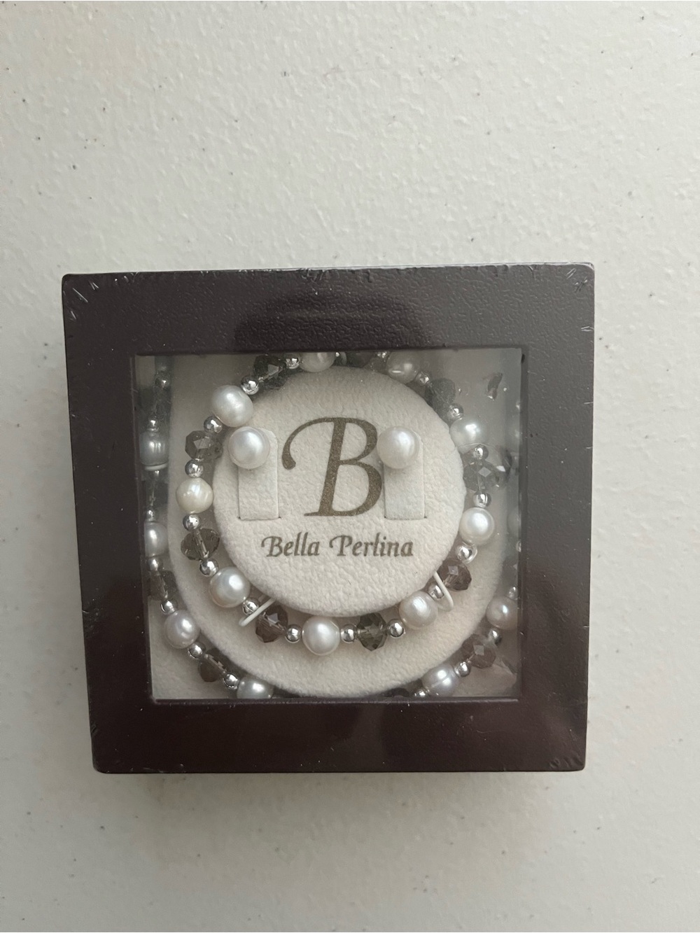 bella Perlina White Pearl and Gray Crystal Bracelet Set